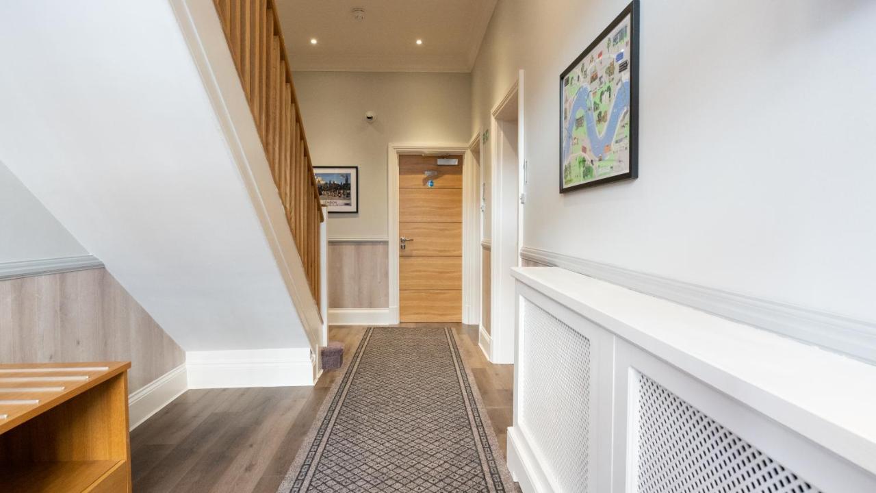 Teddington Lodge Buitenkant foto
