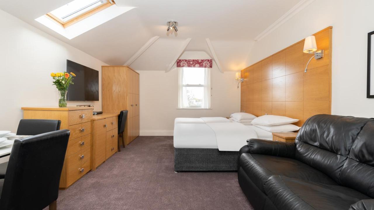 Teddington Lodge Buitenkant foto
